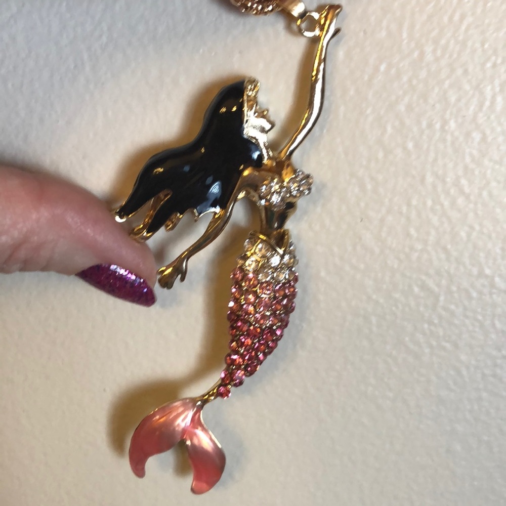Betsey Johnson inspired ombré mermaid necklace